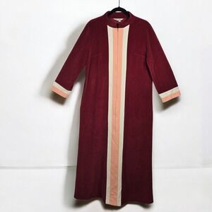 Vintage Vanity Fair Robe Woman Size 16 Burgundy Dacron Zip Front Long USA Made